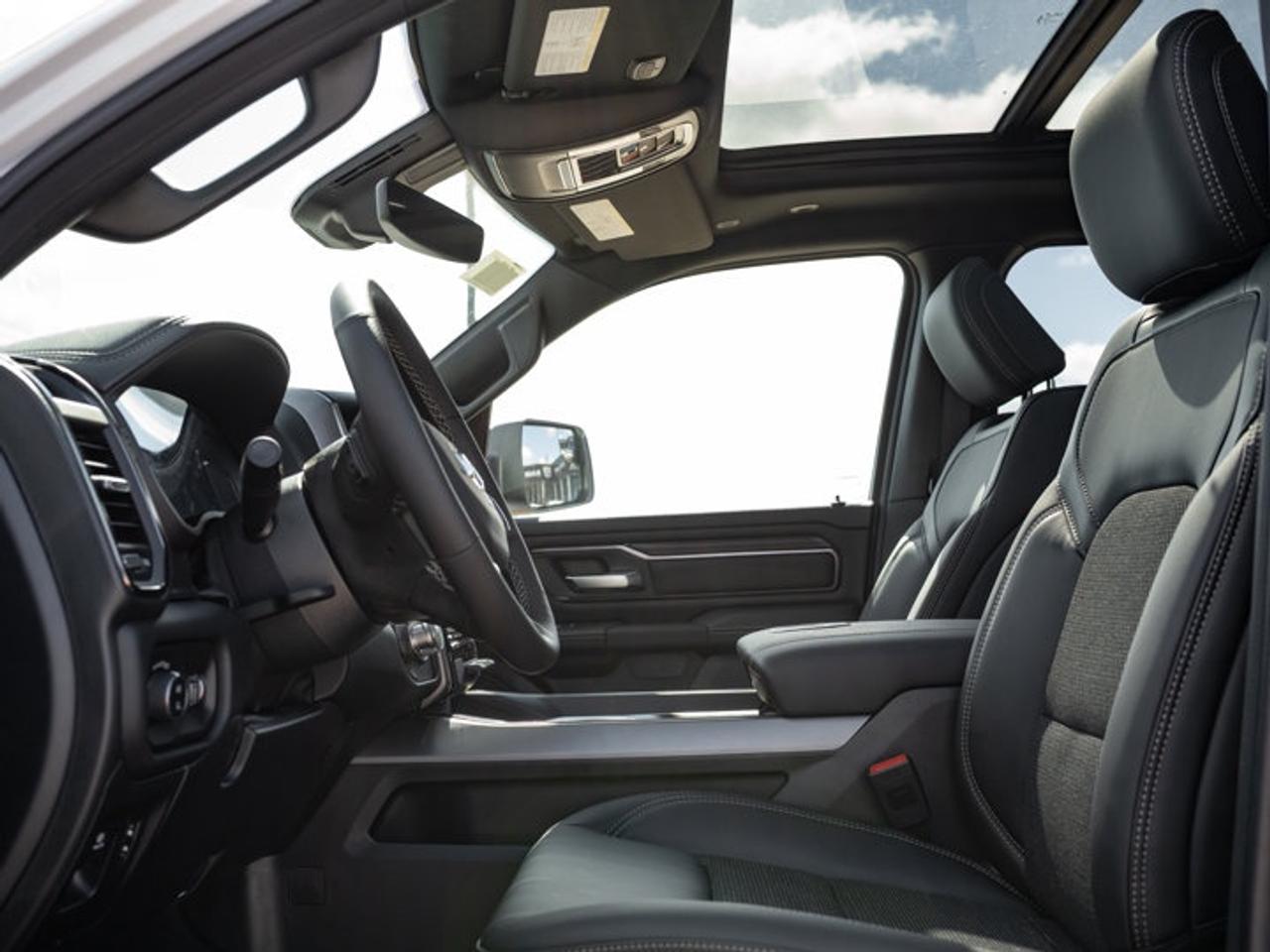 2026 RAM 1500 SPORT Photo