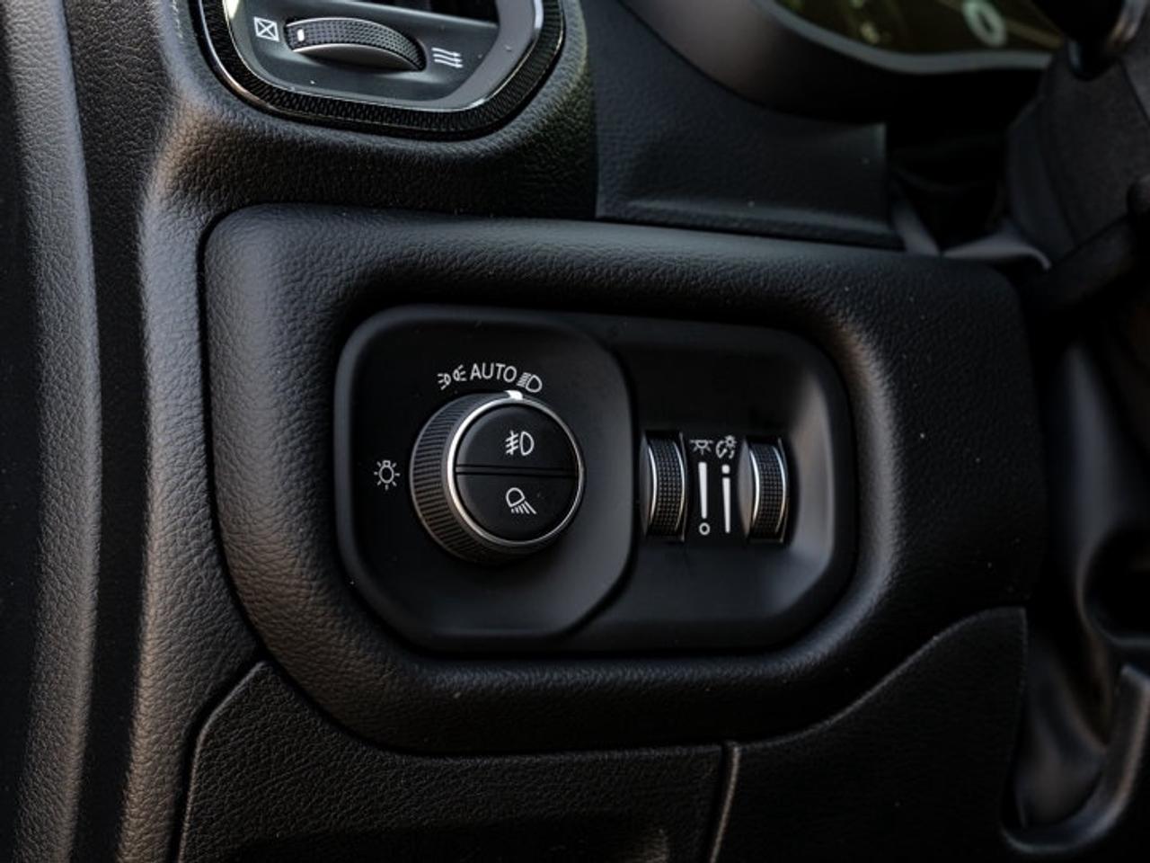 2026 RAM 1500 SPORT Photo