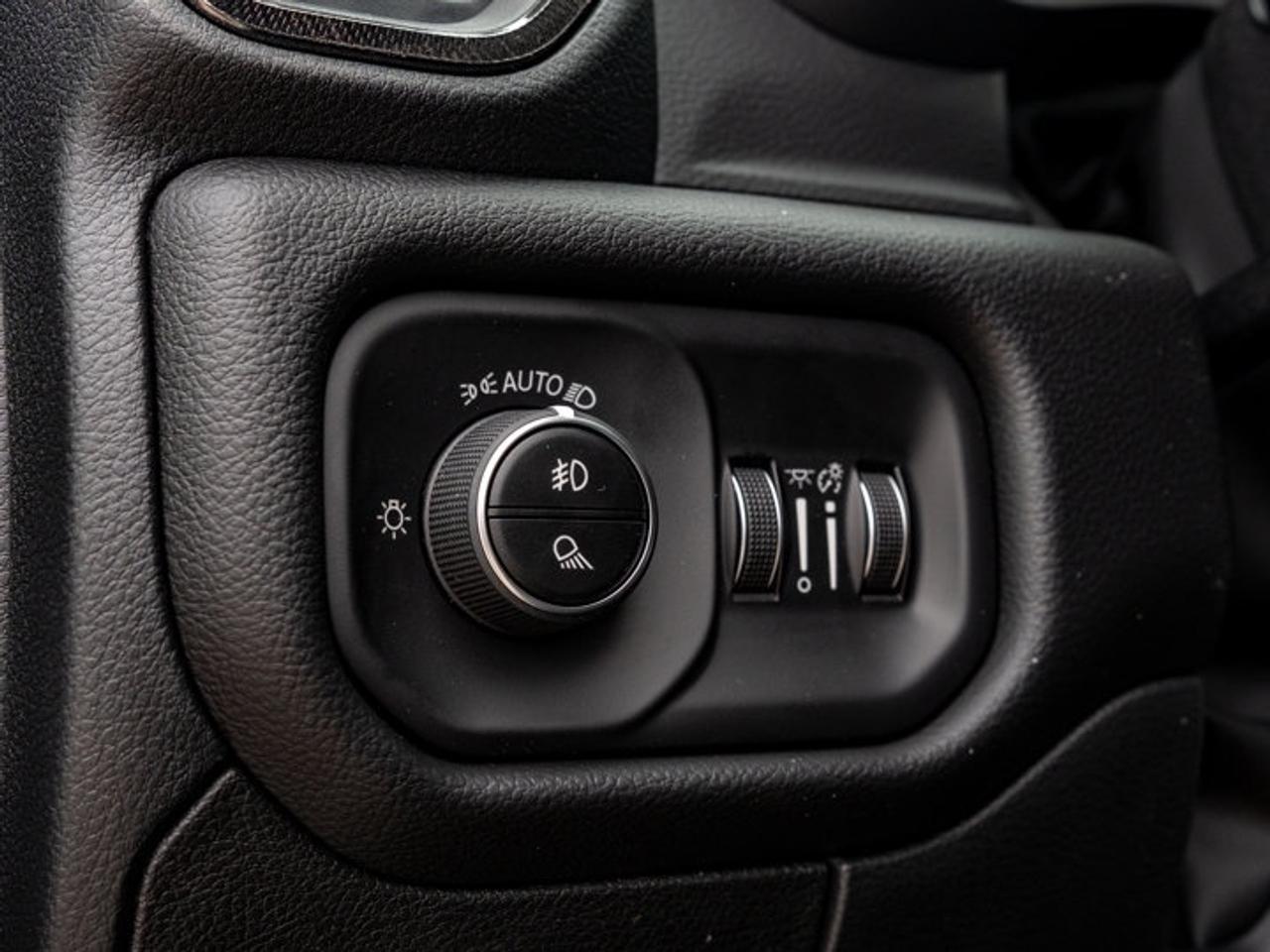 2026 RAM 1500 SPORT Photo