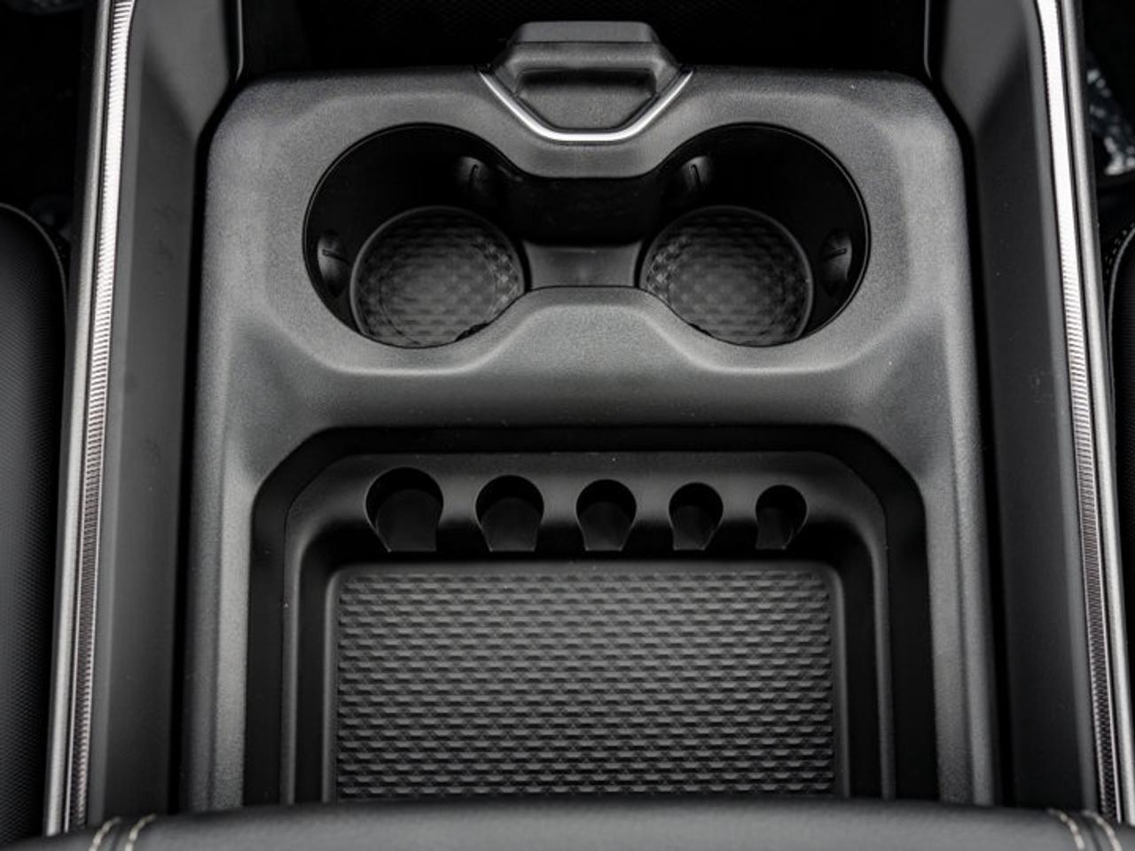 2026 RAM 1500 SPORT Photo