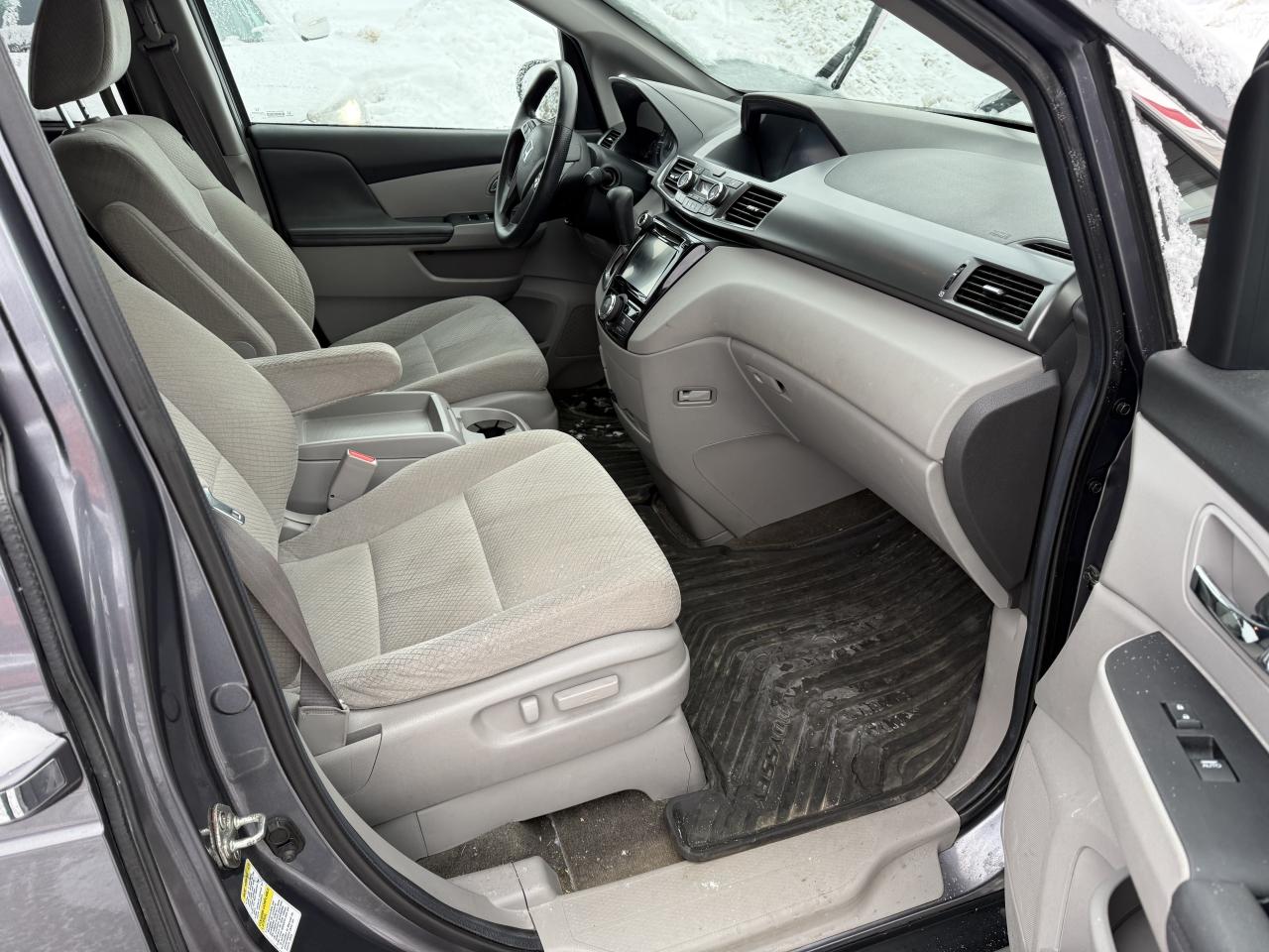 2014 Honda Odyssey EX Photo