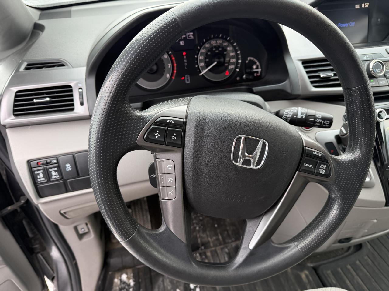 2014 Honda Odyssey EX Photo