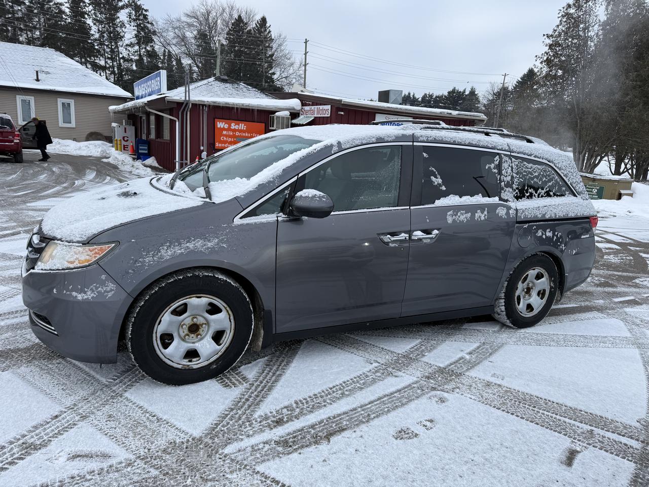 2014 Honda Odyssey EX Photo