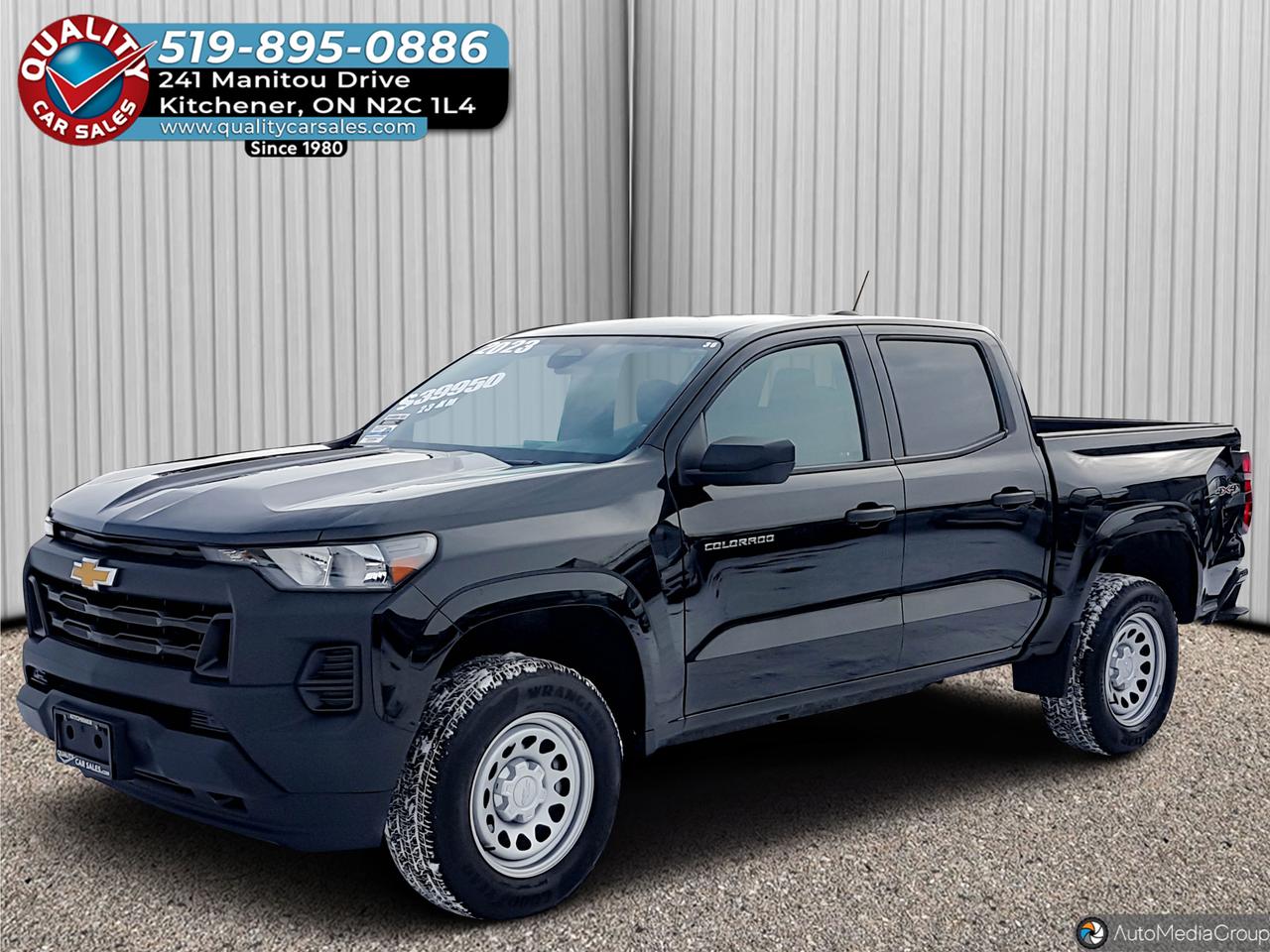 2023 Chevrolet Colorado WT Crew Cab 4x4 *ONLY 23,000 KM* Photo