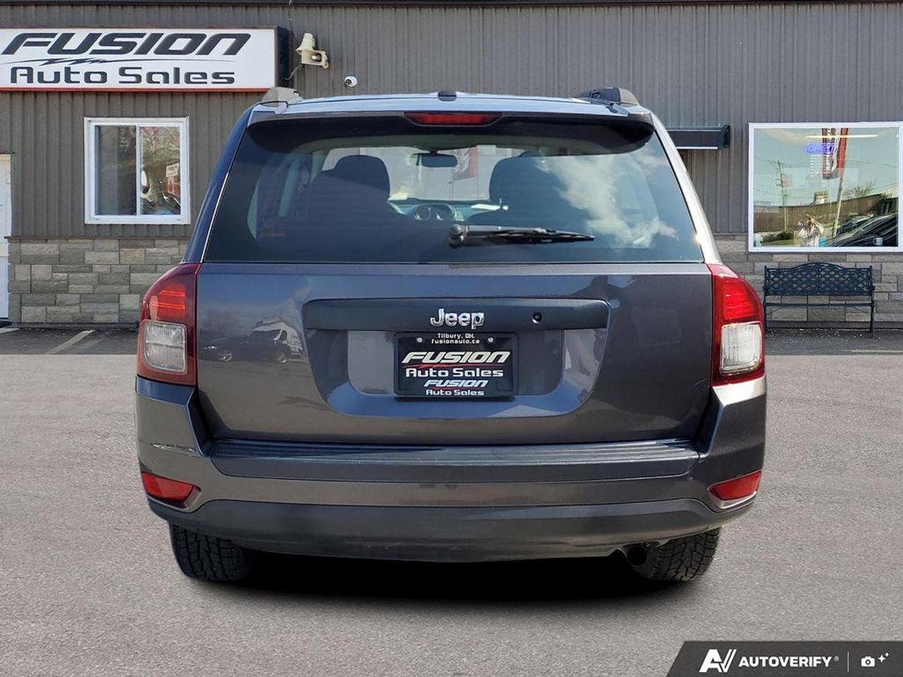 2015 Jeep Compass Sport Photo4