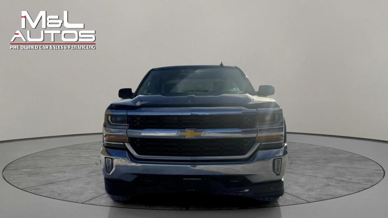 2017 Chevrolet Silverado 1500 4WD CREW CAB 153.0" LT W/1LT Photo