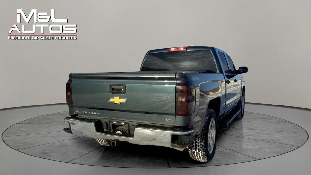 2017 Chevrolet Silverado 1500 4WD CREW CAB 153.0" LT W/1LT Photo