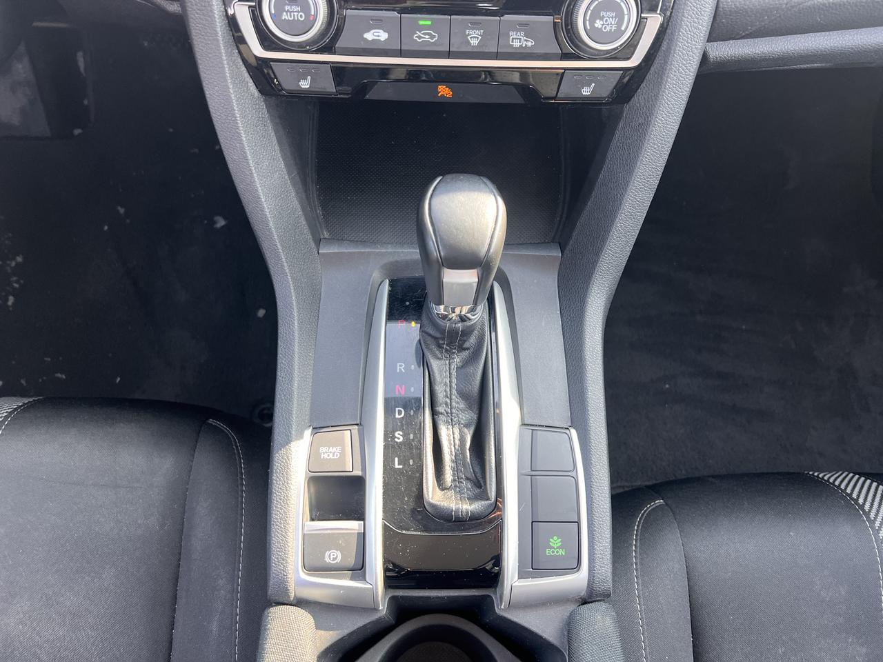 2018 Honda Civic SE Photo