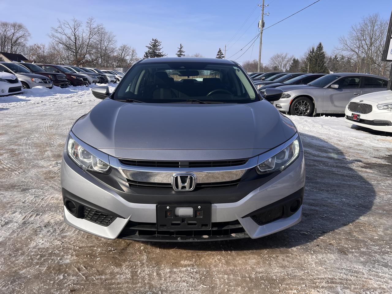 2018 Honda Civic SE Photo