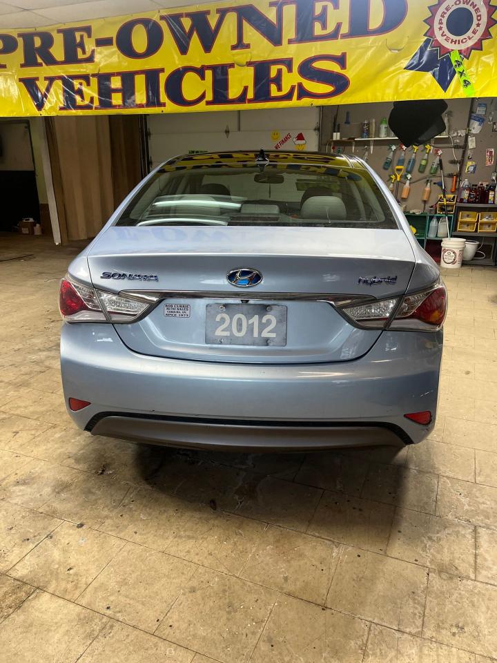 2012 Hyundai Sonata 4dr Sdn 2.4L Auto HEV w/Premium Pkg Photo