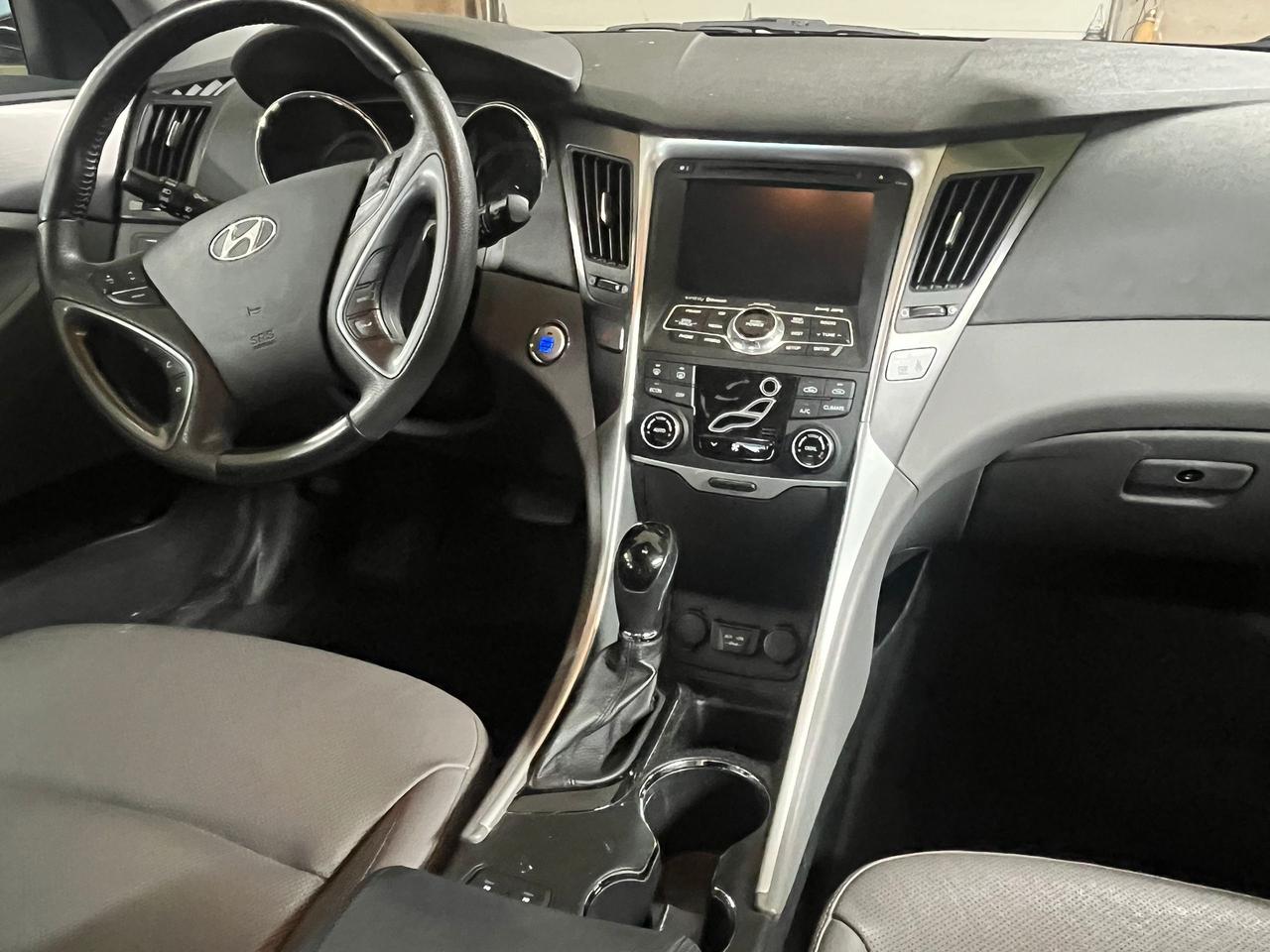 2012 Hyundai Sonata 4dr Sdn 2.4L Auto HEV w/Premium Pkg Photo