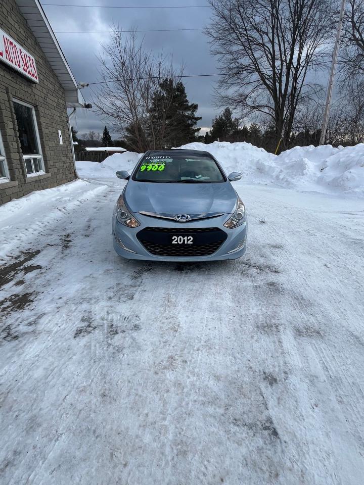 2012 Hyundai Sonata 4dr Sdn 2.4L Auto HEV w/Premium Pkg Photo4
