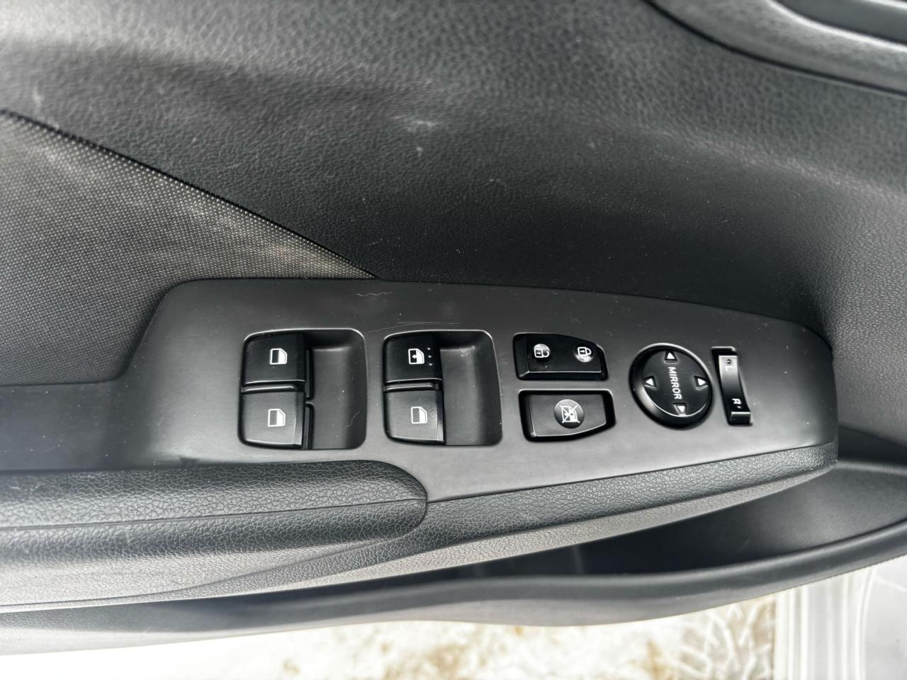 2019 Hyundai Accent Preferred, Hatchback, Alloys, Heated Seats,