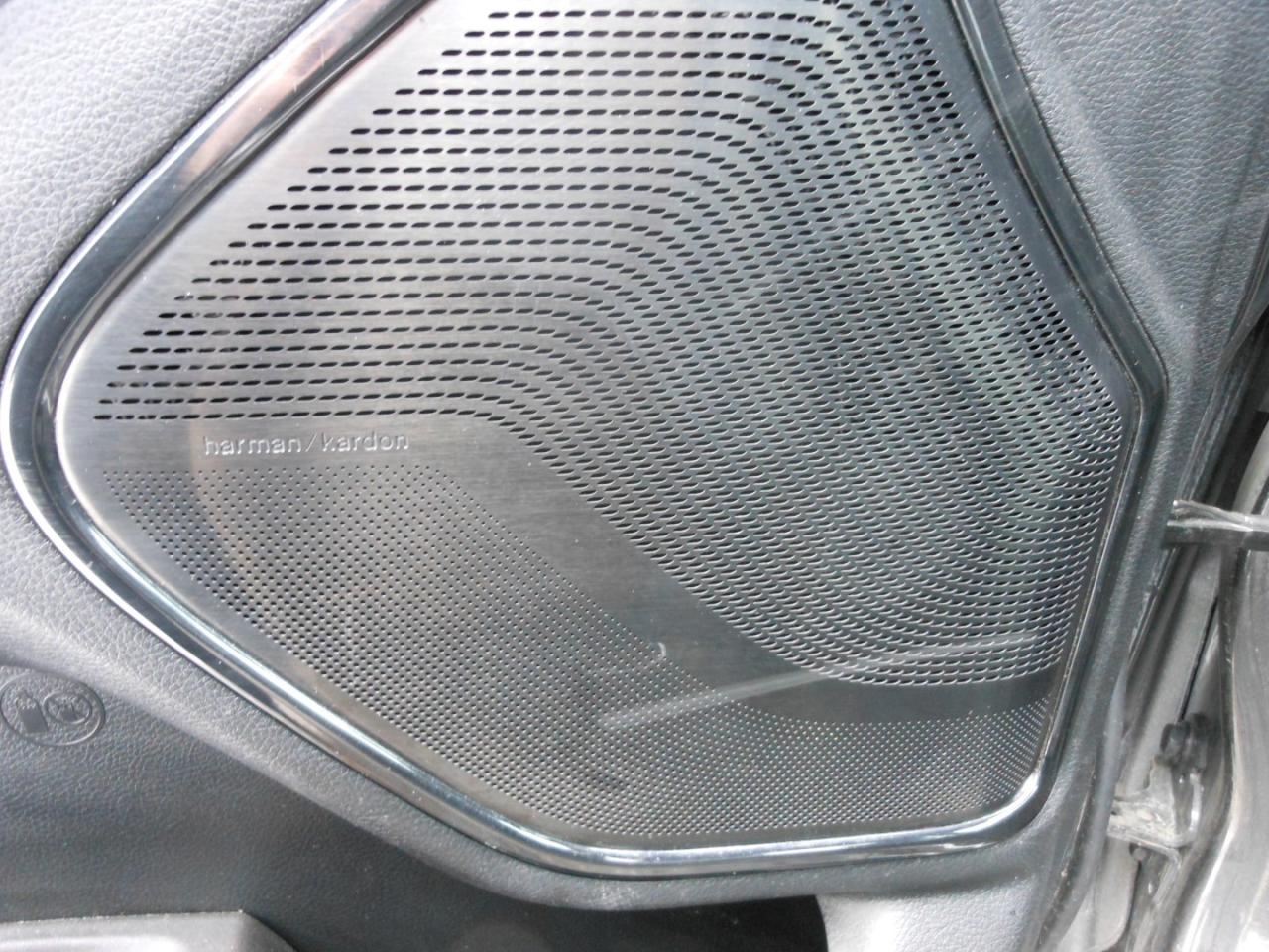 2022 RAM 1500 Limited Crew Cab SWB 4WD | DIESEL | One Owner | 5/160 Chrysler Warranty Photo