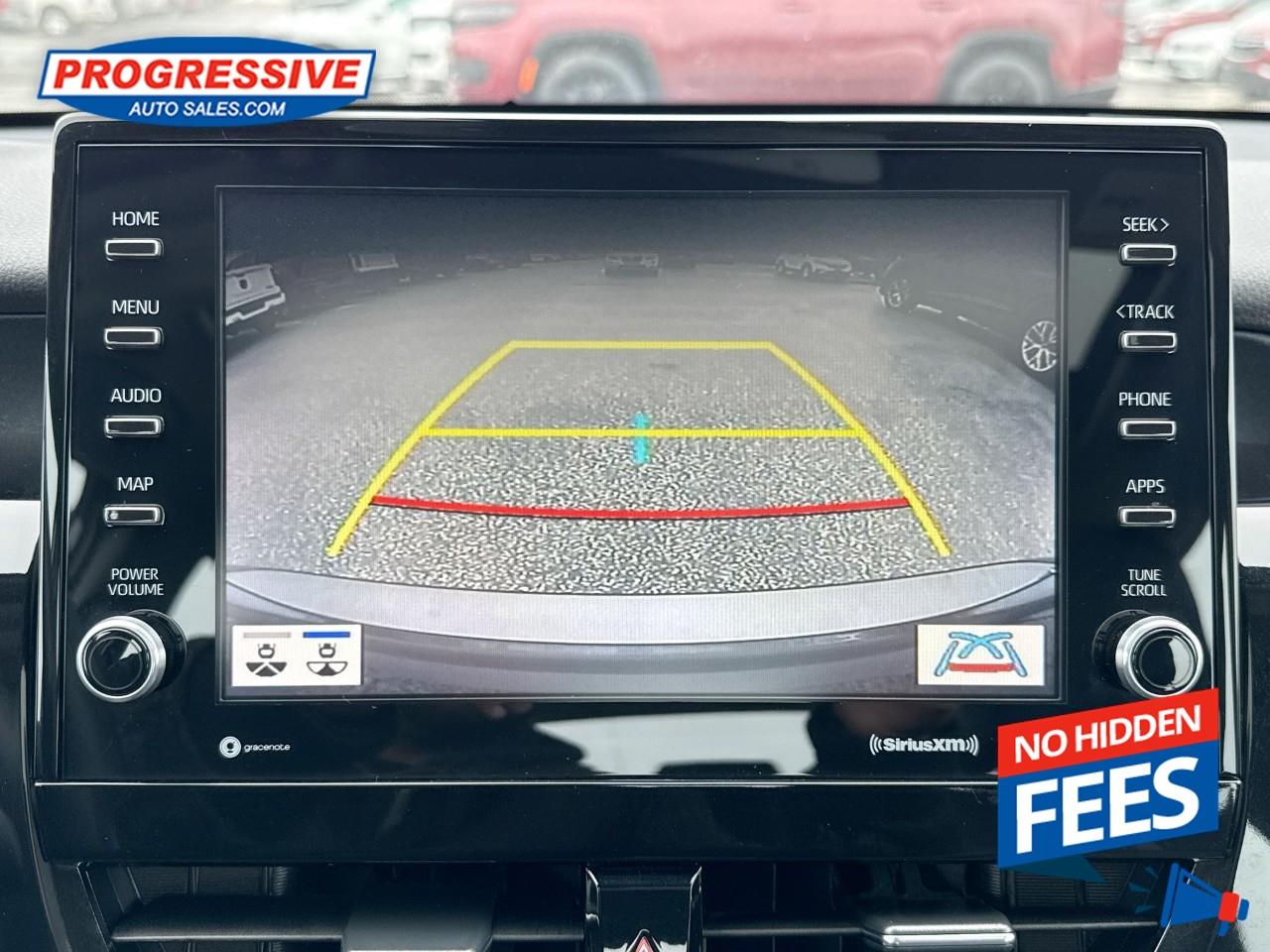 2022 Toyota Camry HYBRID SE Photo