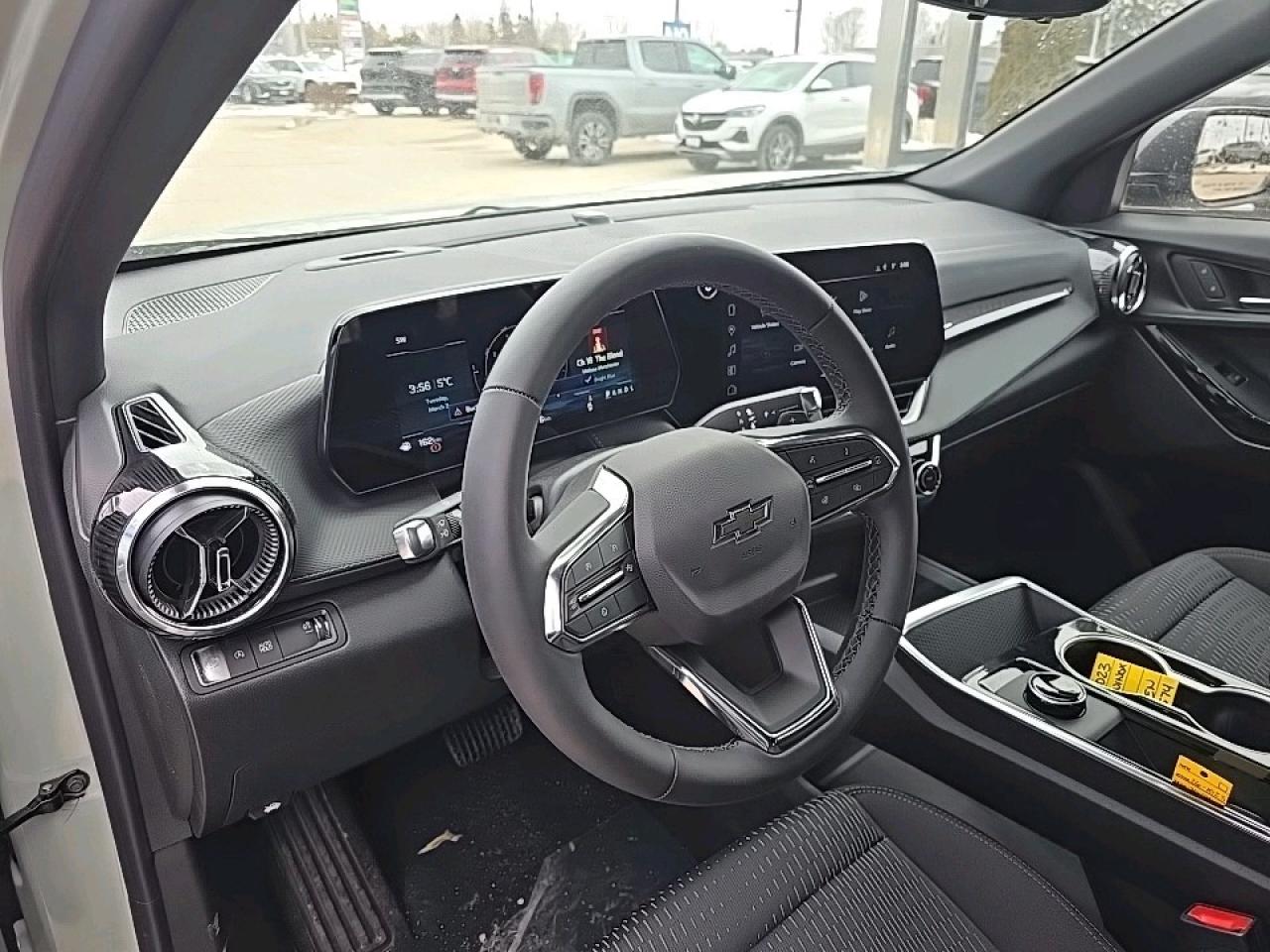 2026 Chevrolet Equinox LT Photo