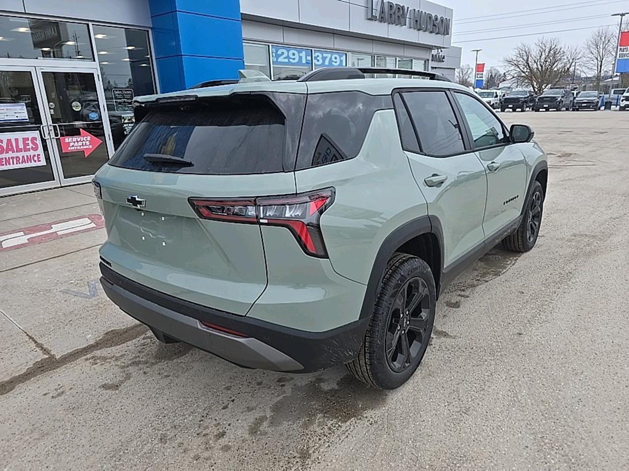 2026 Chevrolet Equinox FWD LT Photo