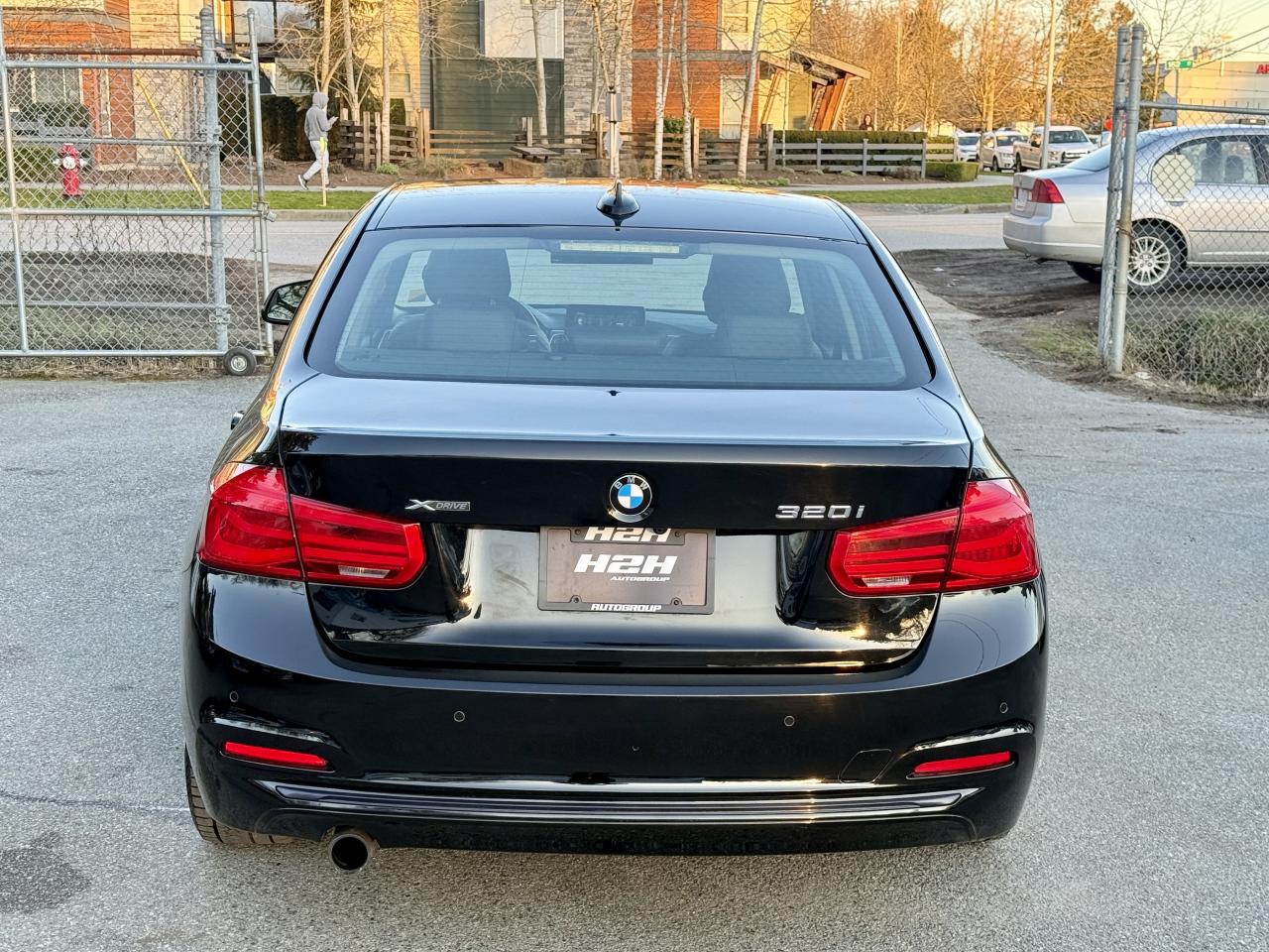 2017 BMW 3 Series FINANCING AVAILABLE Photo6