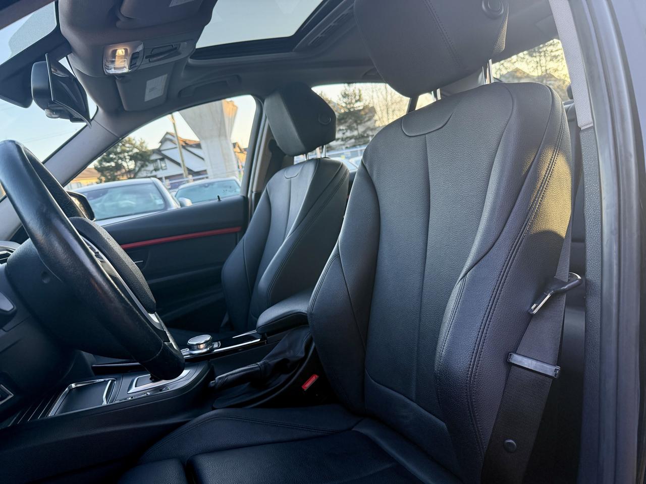 2017 BMW 3 Series FINANCING AVAILABLE Photo8