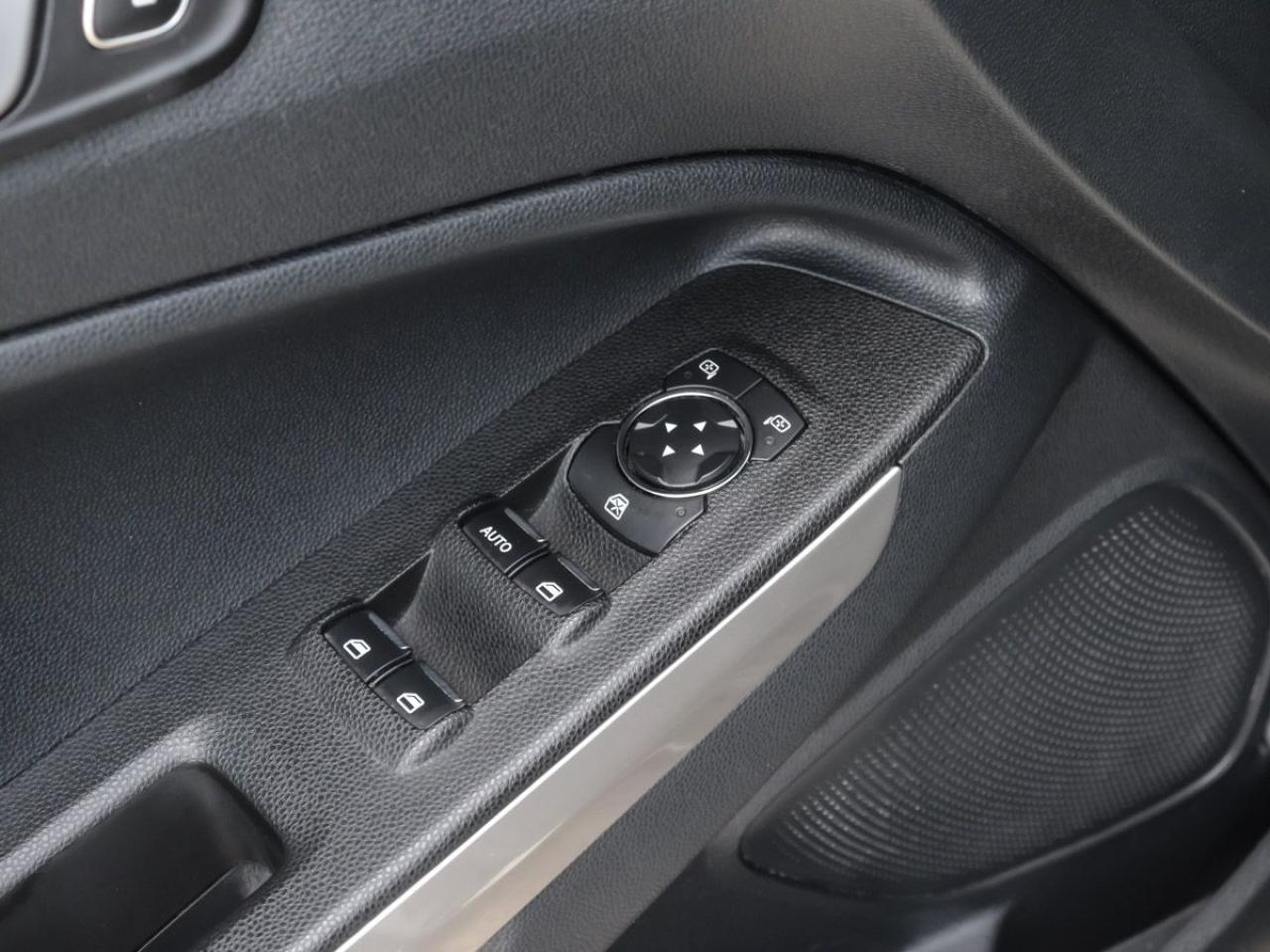 2018 Ford EcoSport Titanium  4WD Navigation Carplay Photo