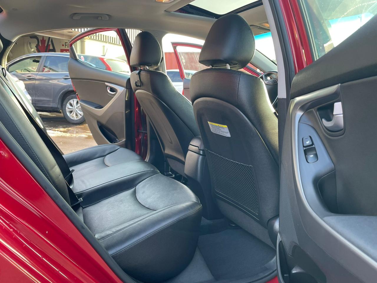 2016 Hyundai Elantra AUTO LIMITED NAVIGATION NO ACCIDENT LEATHER SUNROO Photo