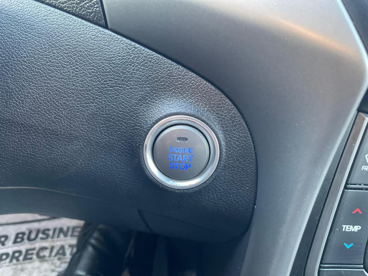 2016 Hyundai Elantra AUTO LIMITED NAVIGATION NO ACCIDENT LEATHER SUNROO Photo