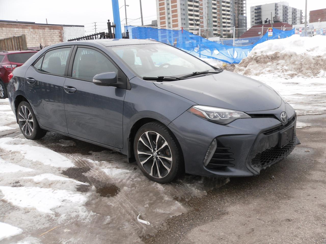 2017 Toyota Corolla 4DR SDN CVT SE Photo