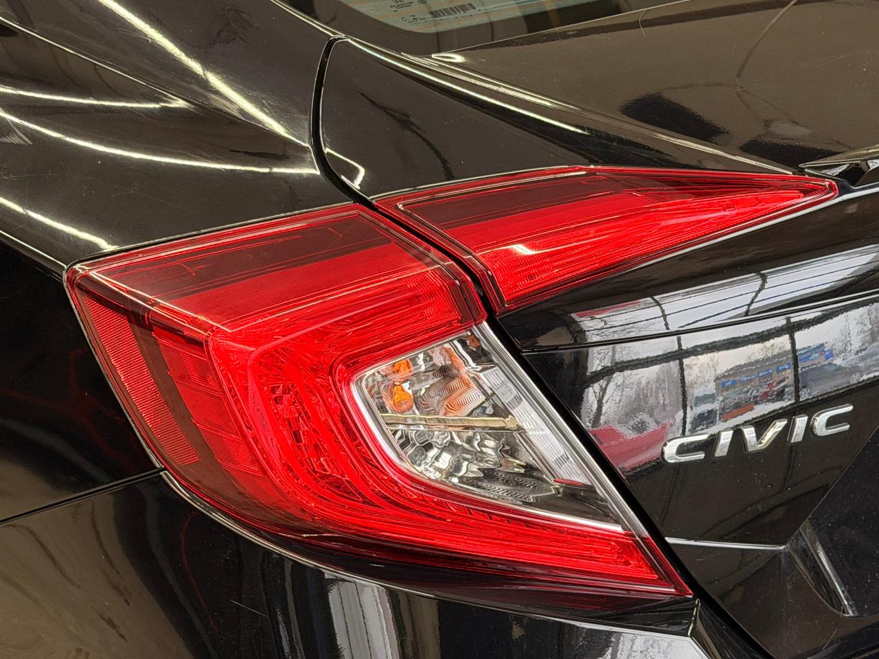 2017 Honda Civic Touring+Leather+Roof+CLEAN CARFAX Photo63