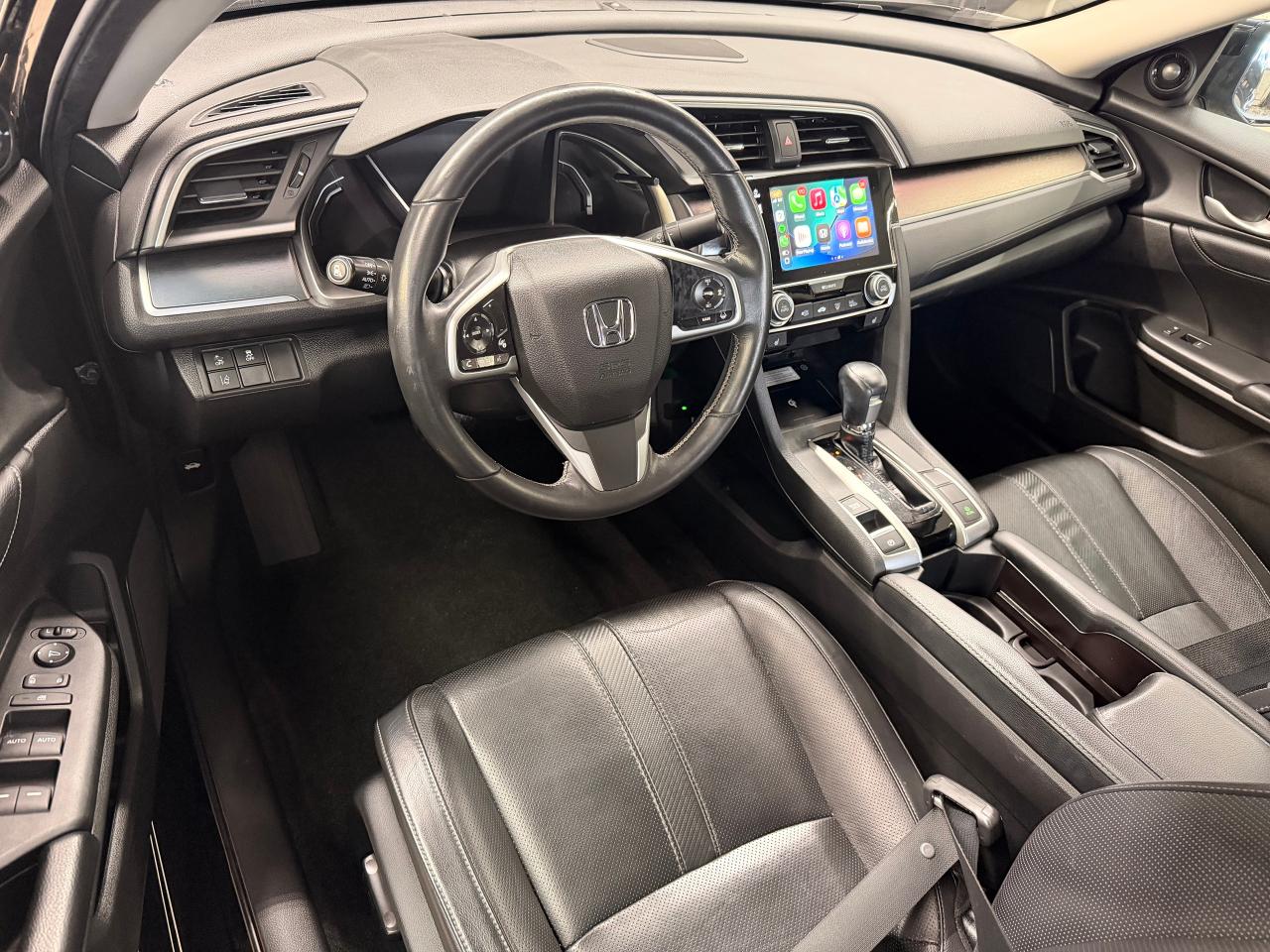 2017 Honda Civic Touring+Leather+Roof+CLEAN CARFAX Photo86