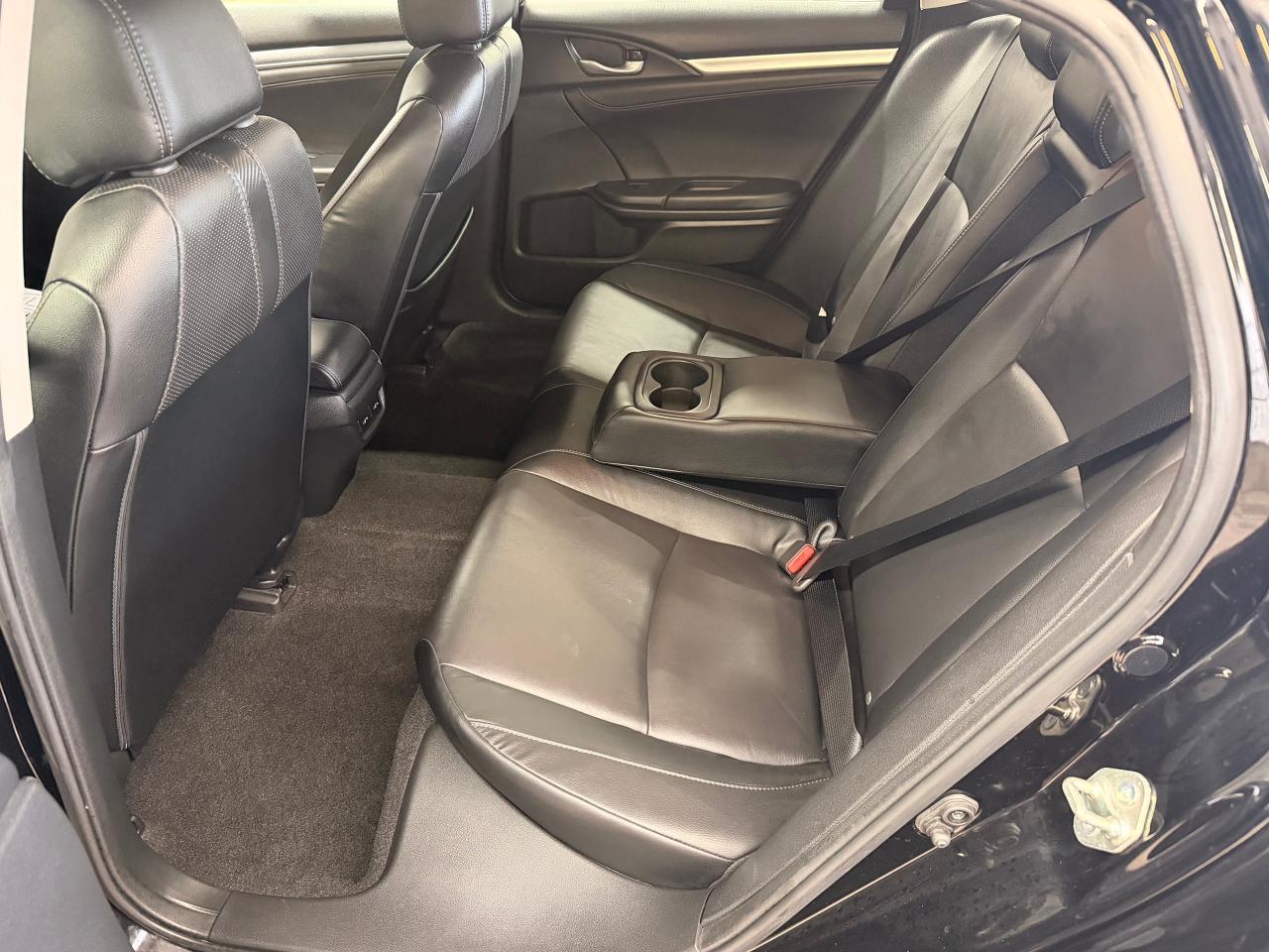 2017 Honda Civic Touring+Leather+Roof+CLEAN CARFAX Photo29