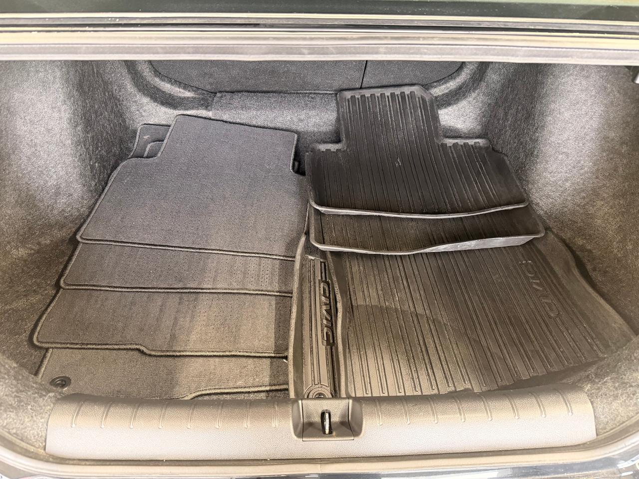 2017 Honda Civic Touring+Leather+Roof+CLEAN CARFAX Photo30