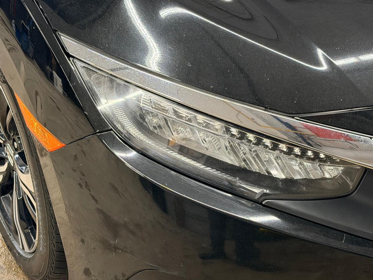 2017 Honda Civic Touring+Leather+Roof+CLEAN CARFAX Photo106