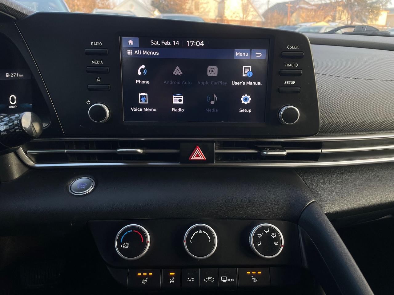 2022 Hyundai Elantra Preferred *HEATED SEAT & STEERING, LOW KM, SAFETY* Photo