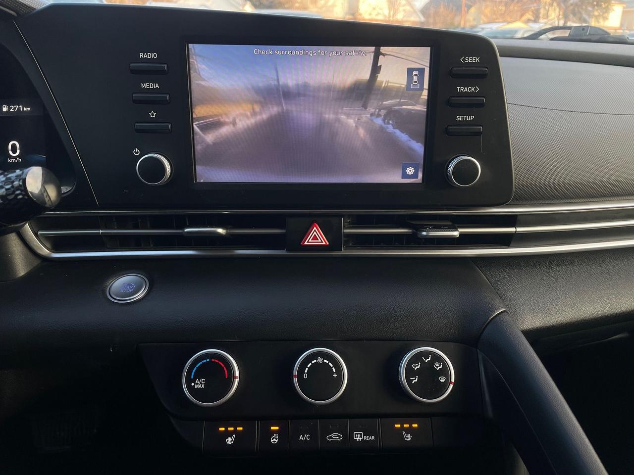 2022 Hyundai Elantra Preferred *HEATED SEAT & STEERING, LOW KM, SAFETY* Photo