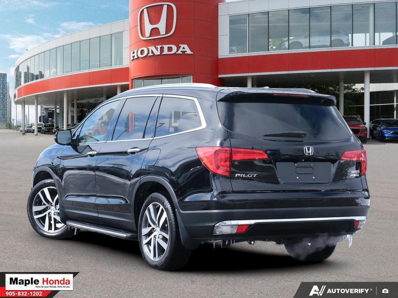 2017 Honda Pilot Leather Seats| DVD| Navigation| Heated Seats| Photo3