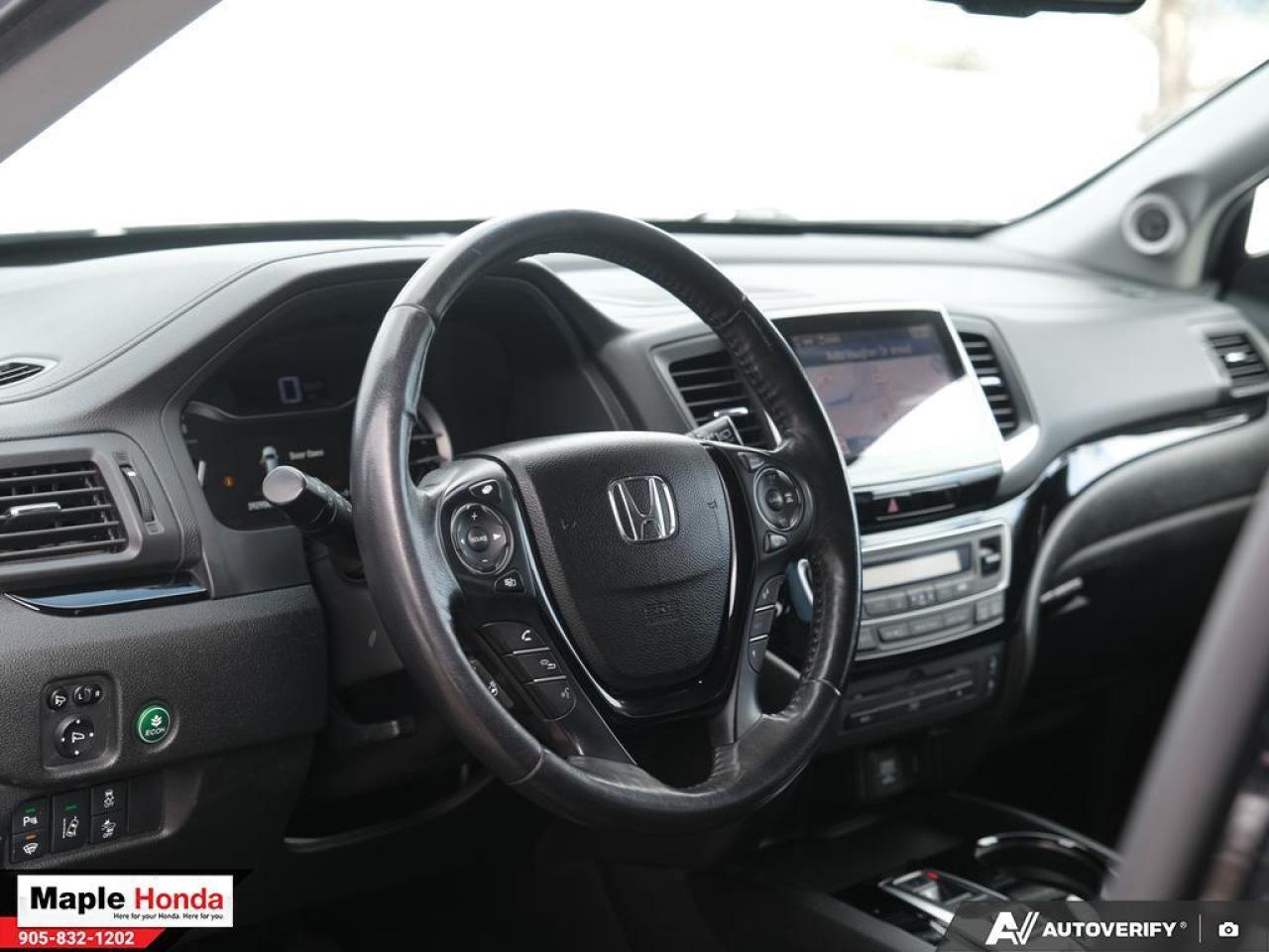 2017 Honda Pilot Leather Seats| DVD| Navigation| Heated Seats| Photo