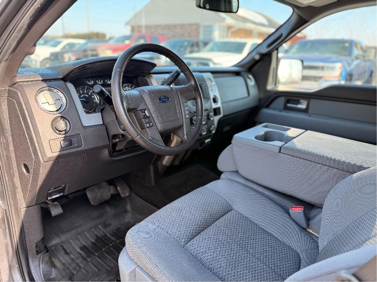 2014 Ford F-150 XLT | Clean CARFAX Photo