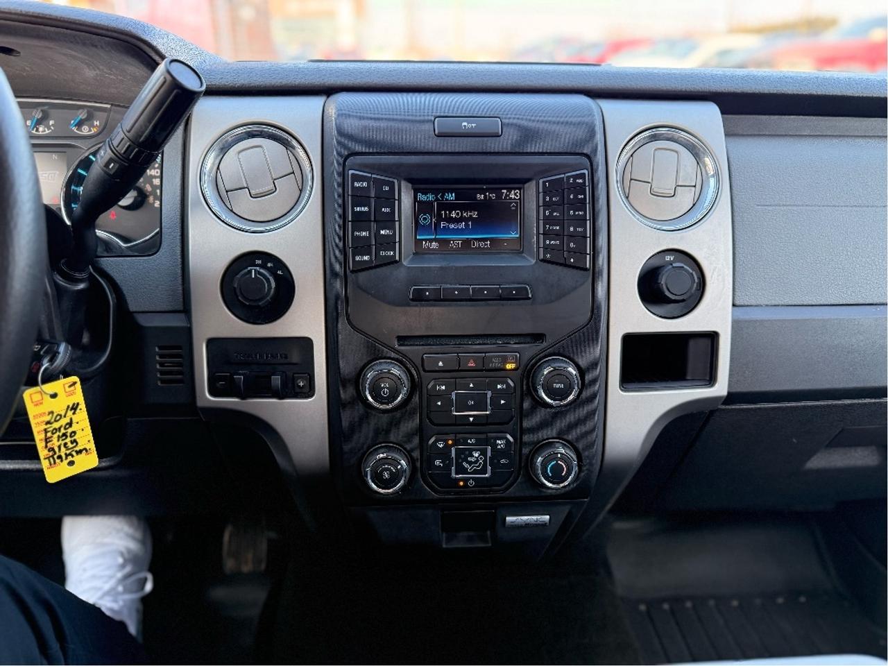 2014 Ford F-150 XLT | Clean CARFAX Photo