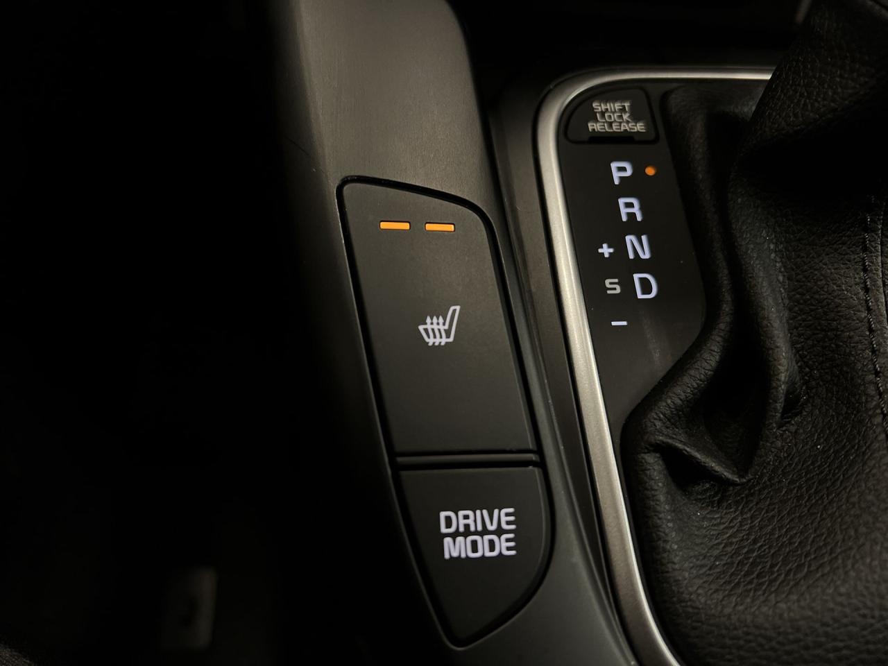 2025 Kia Soul ONLY 11,000KMS! | HTD SEATS | CARPLAY | REAR CAM Photo