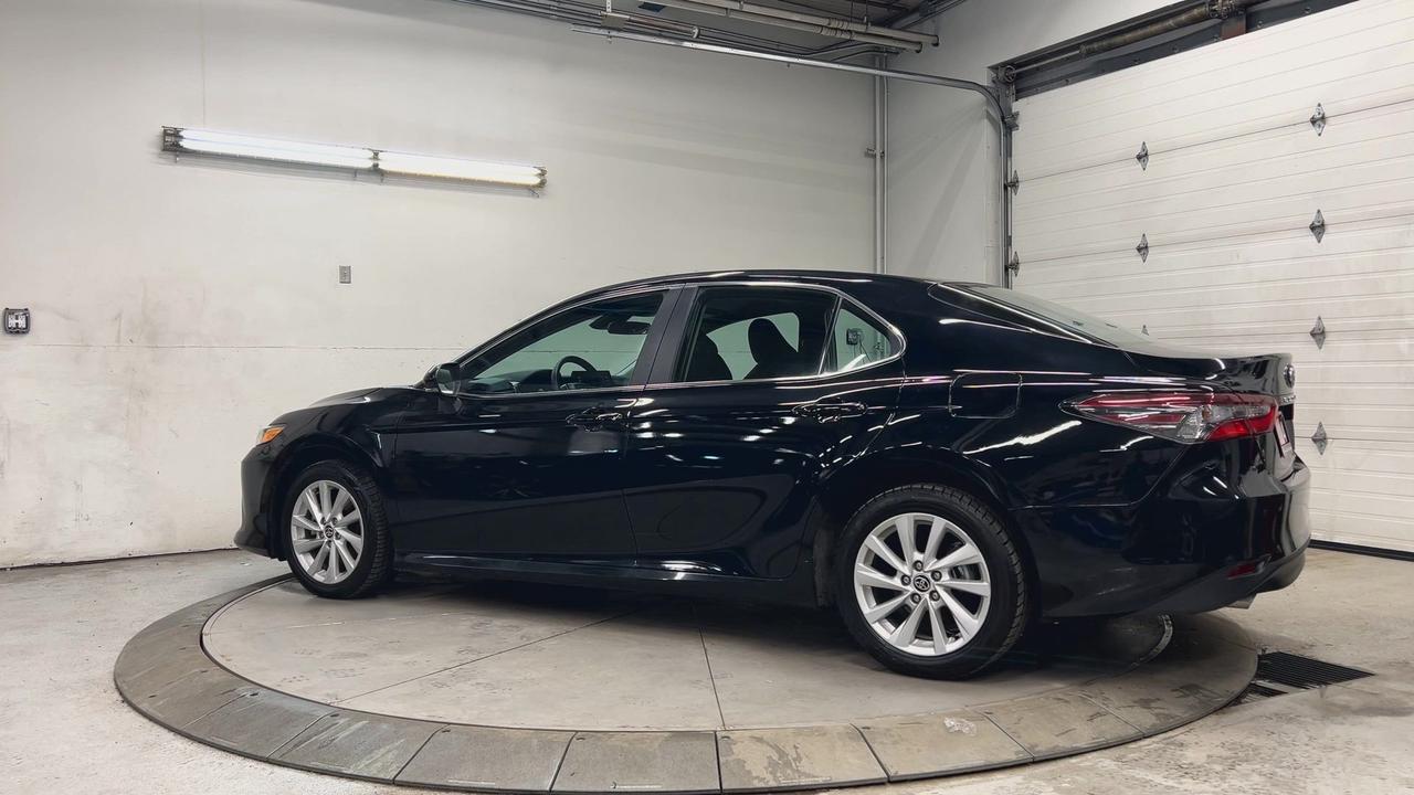 2024 Toyota Camry HYBRID HTD SEATS | CARPLAY | ALLOYS | ADAPT. CRUISE | A/C Photo