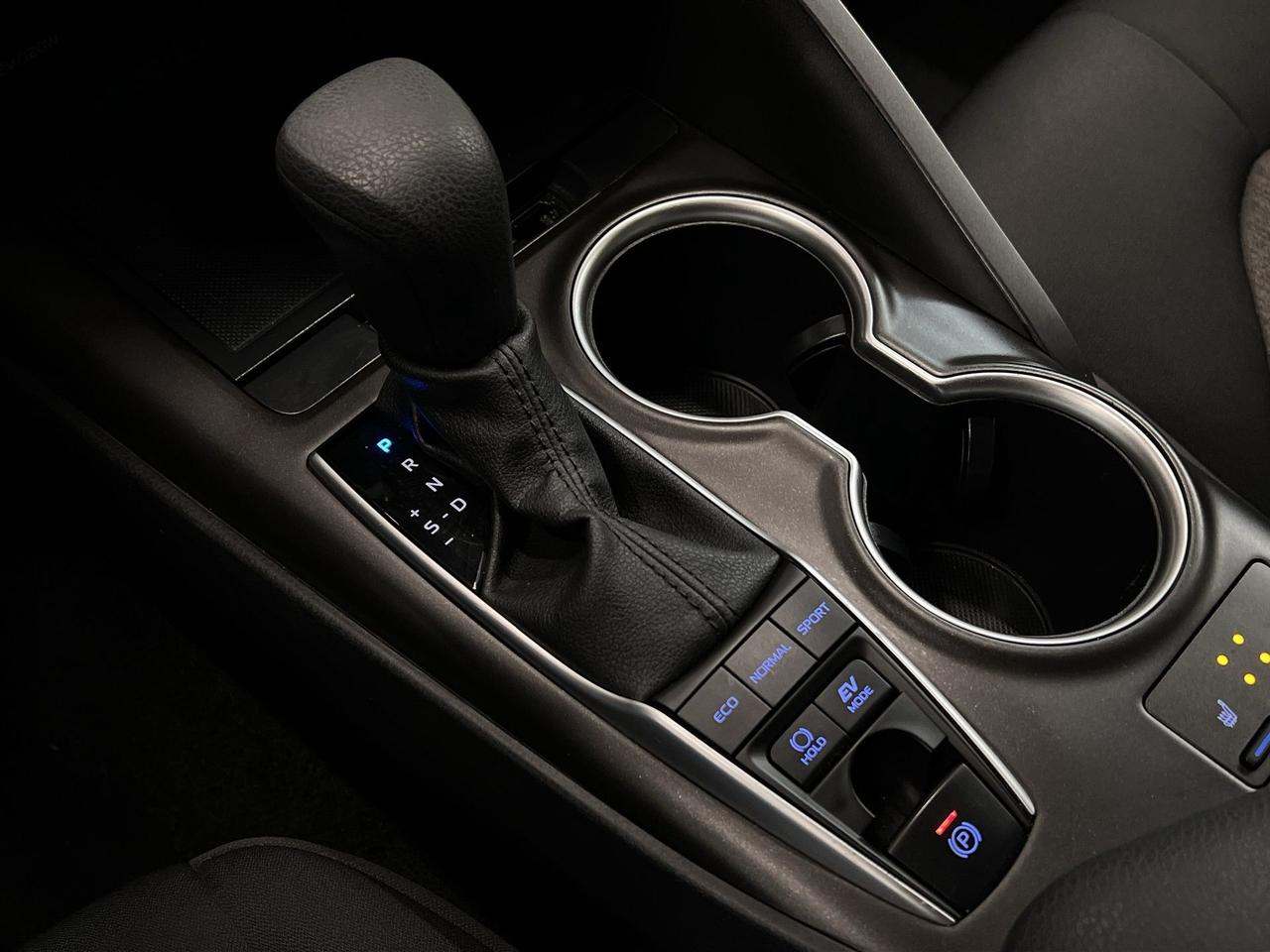 2024 Toyota Camry HYBRID HTD SEATS | CARPLAY | ALLOYS | ADAPT. CRUISE | A/C Photo