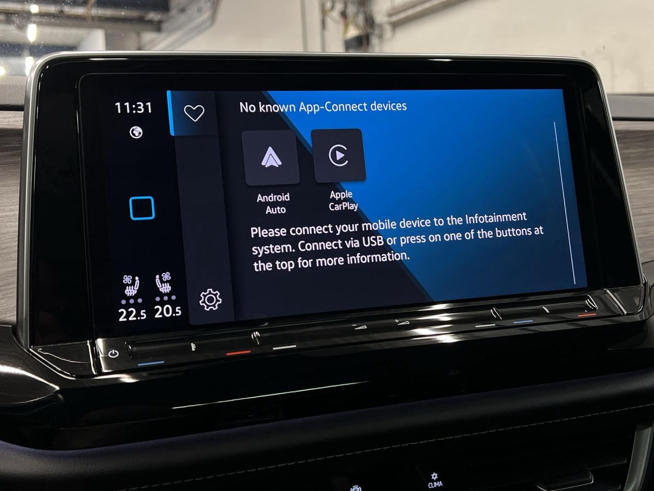 2024 Volkswagen Atlas EXCELINE RLINE| AWD | 7-PASS | LEATHER | PANO ROOF Photo