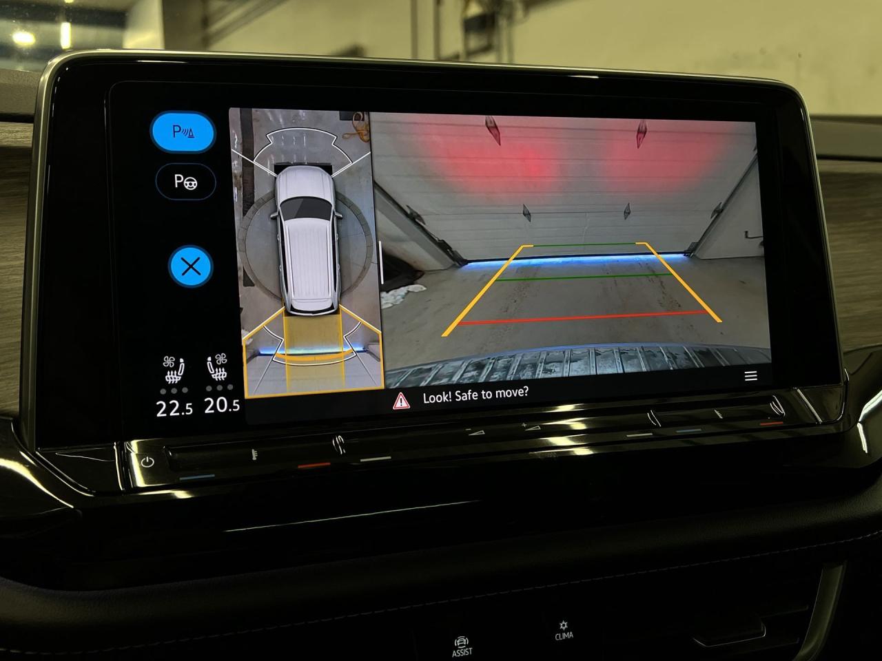 2024 Volkswagen Atlas EXCELINE RLINE| AWD | 7-PASS | LEATHER | PANO ROOF Photo