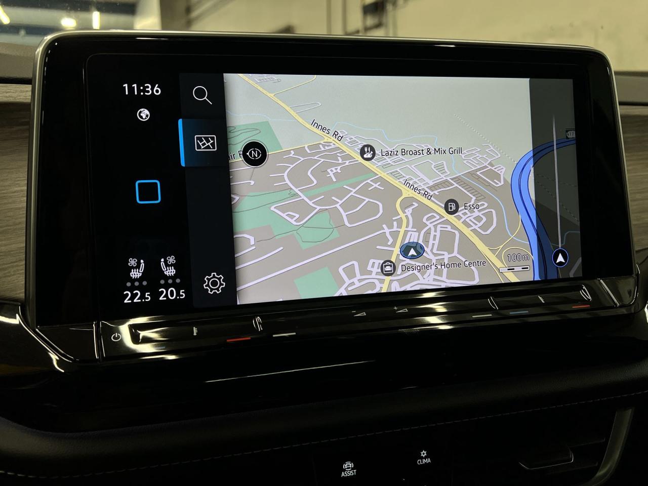 2024 Volkswagen Atlas EXCELINE RLINE| AWD | 7-PASS | LEATHER | PANO ROOF Photo