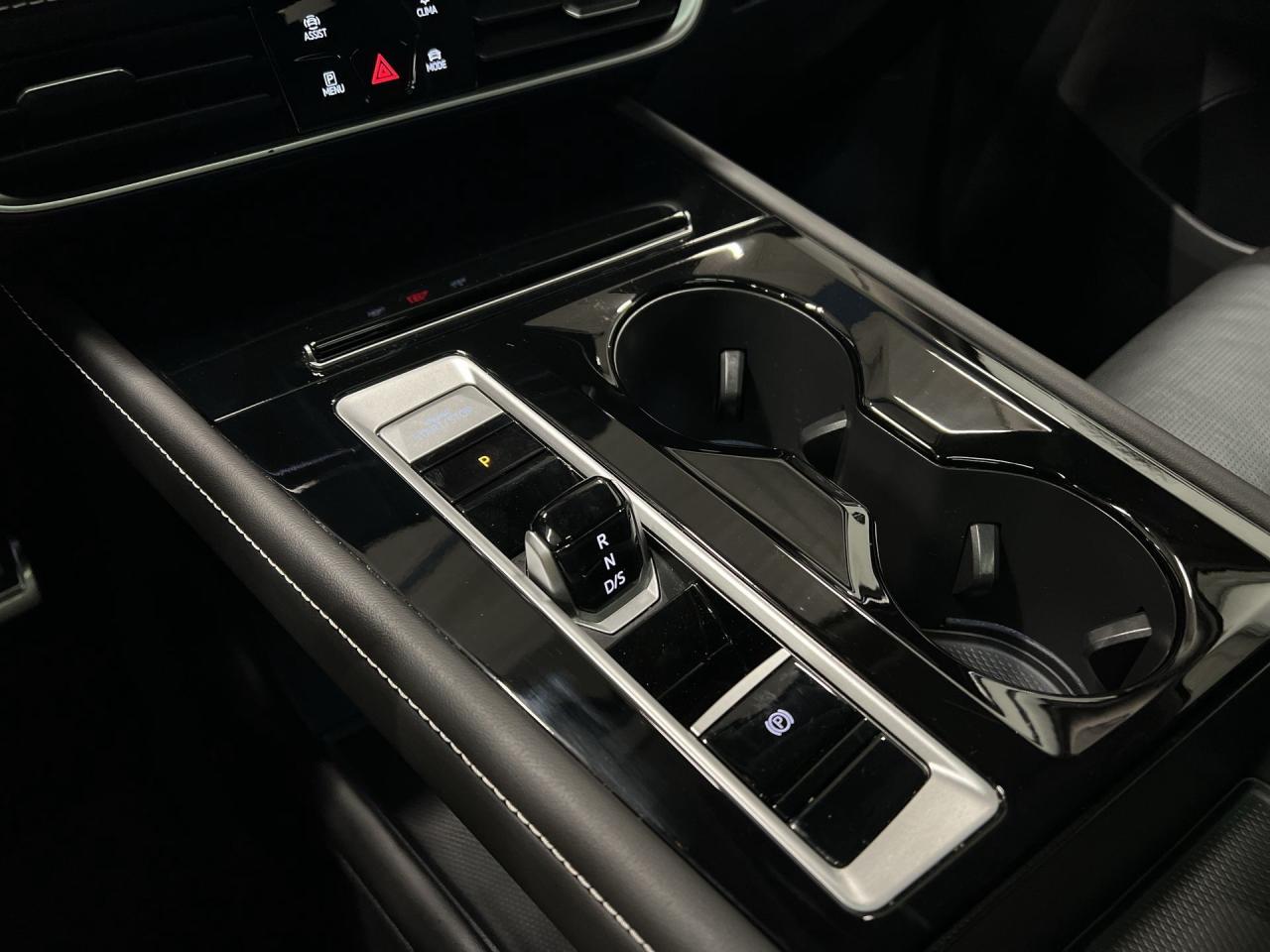 2024 Volkswagen Atlas EXCELINE RLINE| AWD | 7-PASS | LEATHER | PANO ROOF Photo