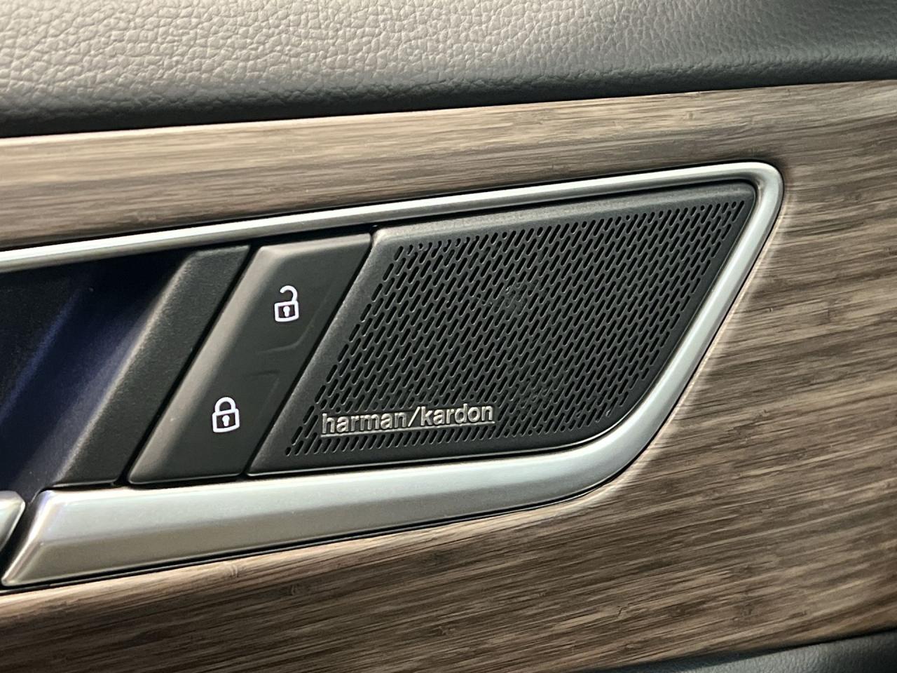 2024 Volkswagen Atlas EXCELINE RLINE| AWD | 7-PASS | LEATHER | PANO ROOF Photo