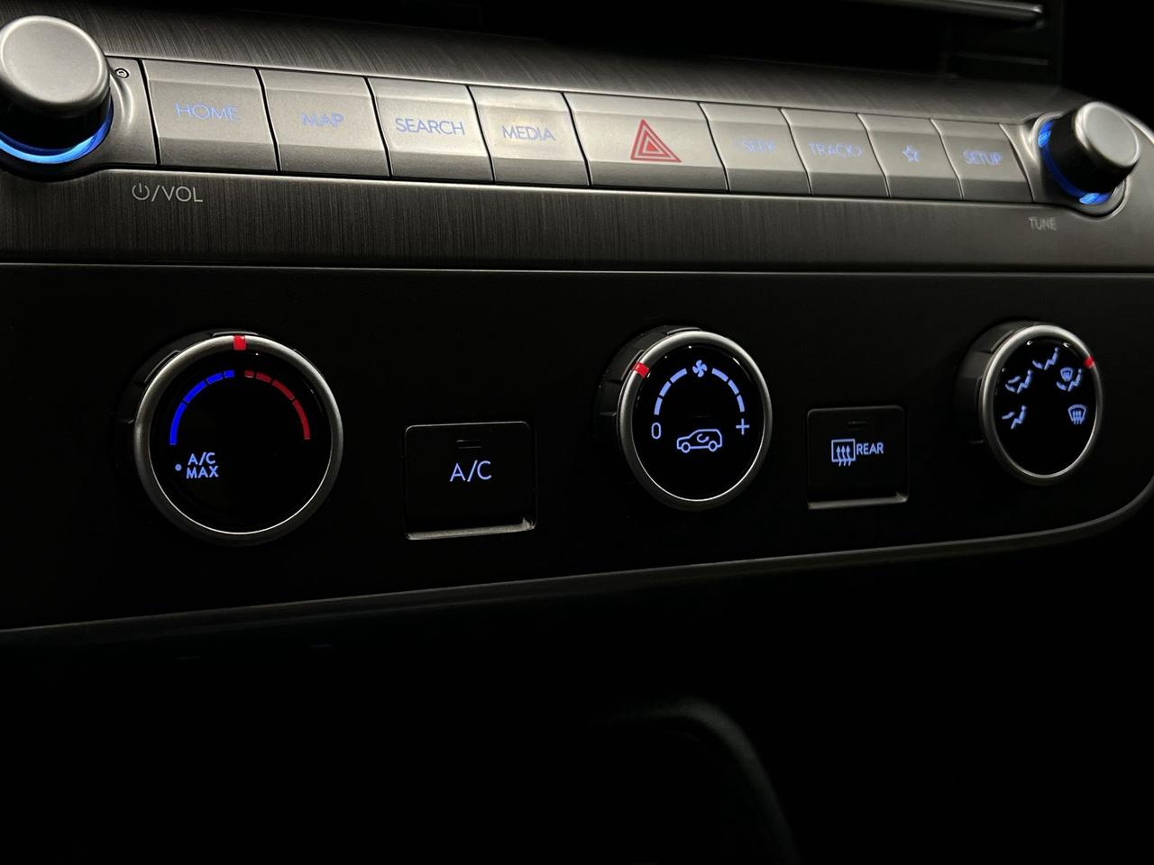 2024 Hyundai KONA PREFERRED | HTD SEATS | CARPLAY | REMOTE START Photo