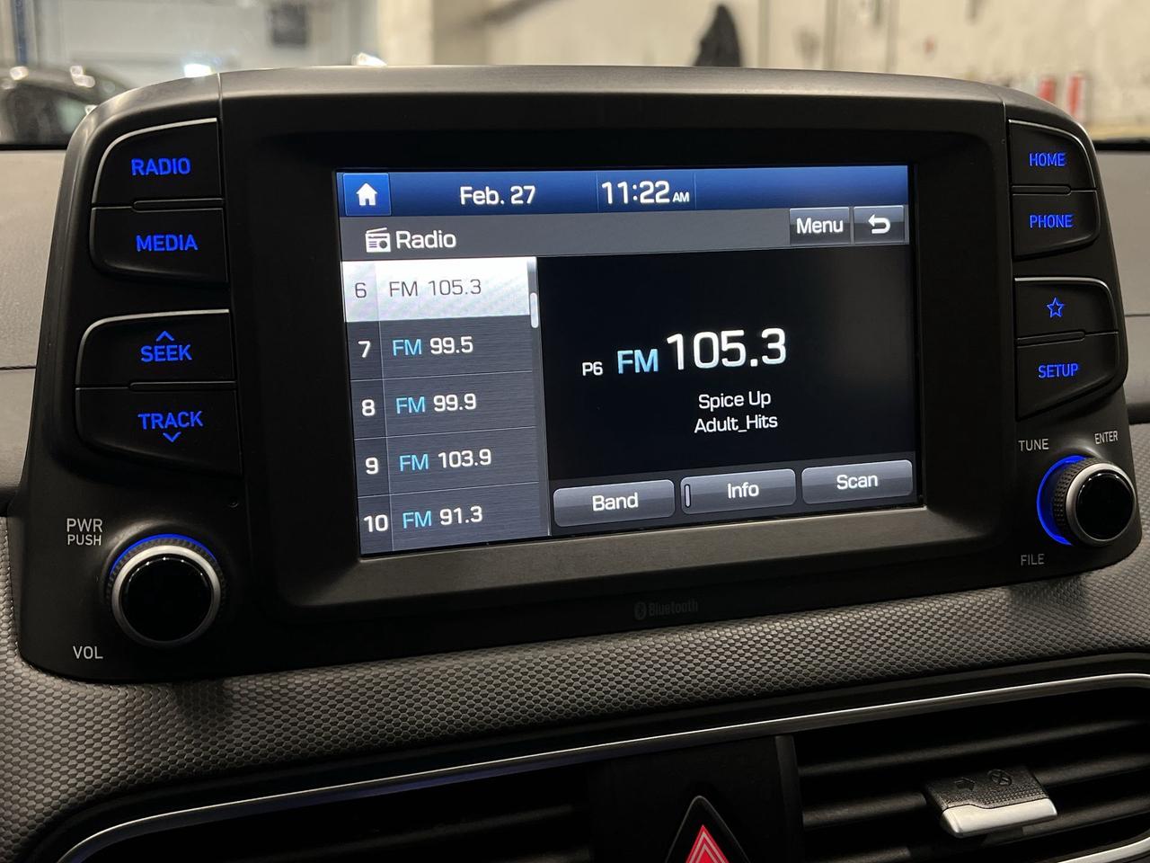 2020 Hyundai KONA HTD SEATS | CARPLAY | ALLOYS | REAR CAM | A/C Photo