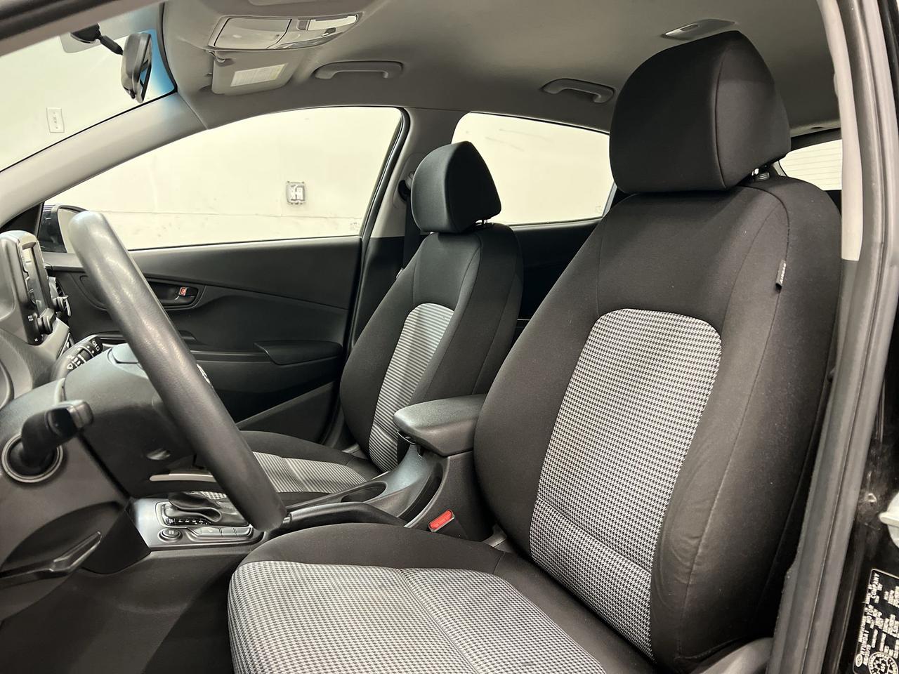 2020 Hyundai KONA HTD SEATS | CARPLAY | ALLOYS | REAR CAM | A/C Photo