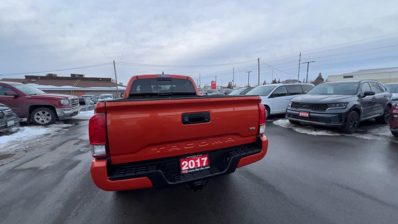 2017 Toyota Tacoma TRD SPORT 4X4 | DBL CAB | 3.5L V6 | NAV | ALLOYS Photo